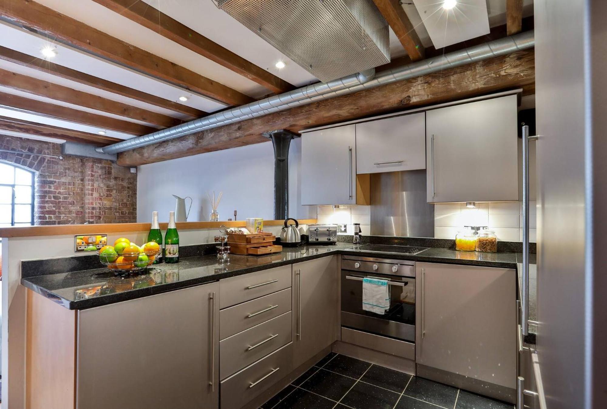 Wild Roses Serviced Apartments - Excel Warehouse 1 Λονδίνο Εξωτερικό φωτογραφία